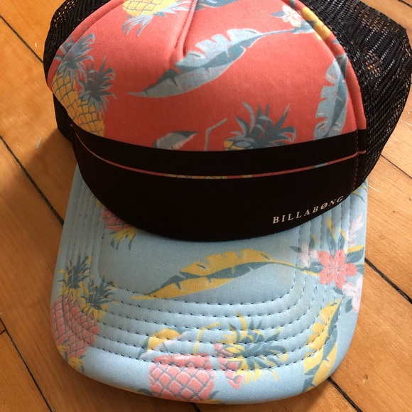 Billabong SnapBack Hat - Picture 2 of 3